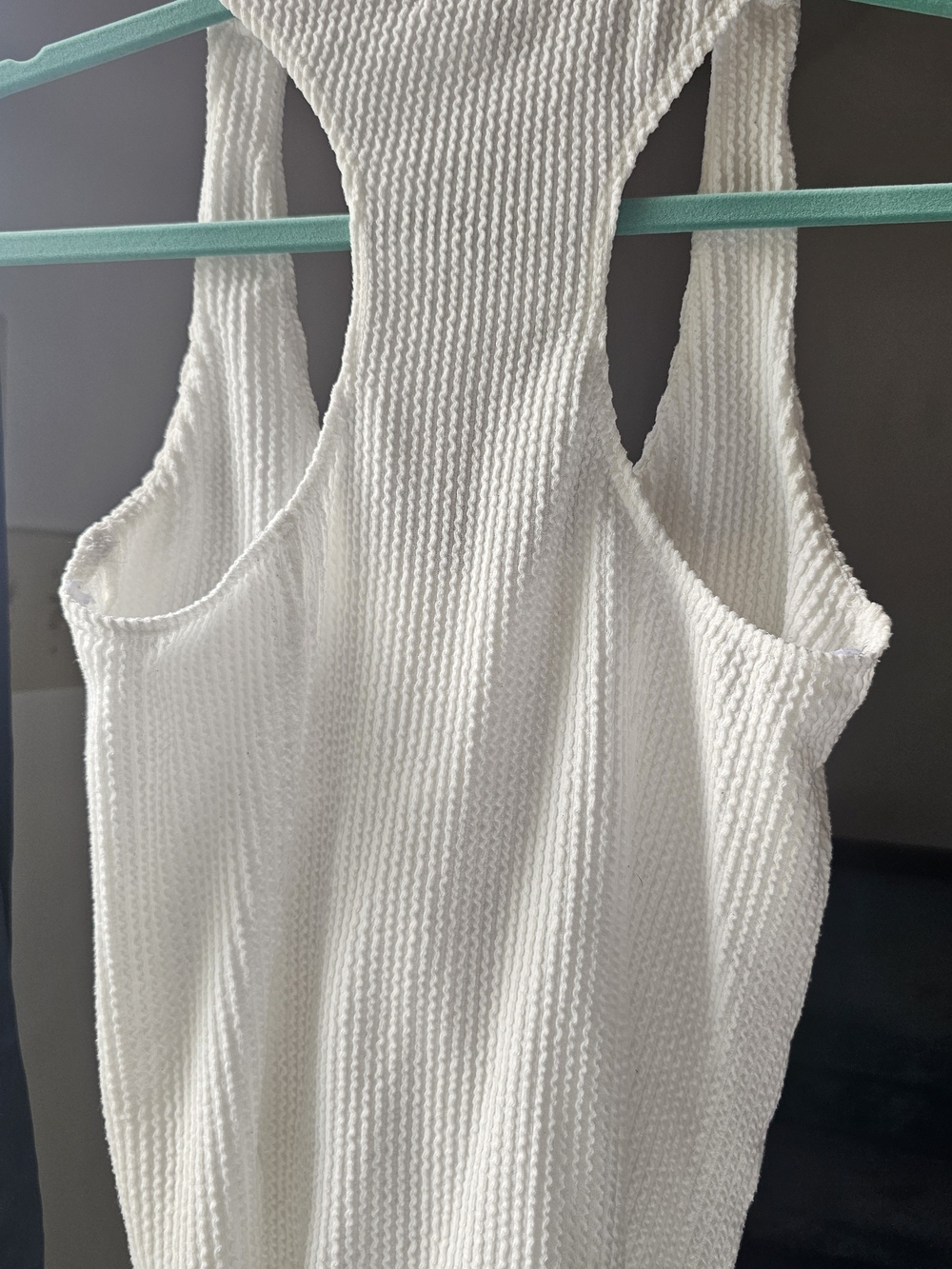 Lulu's White Tank Top - Picture 3 of 3